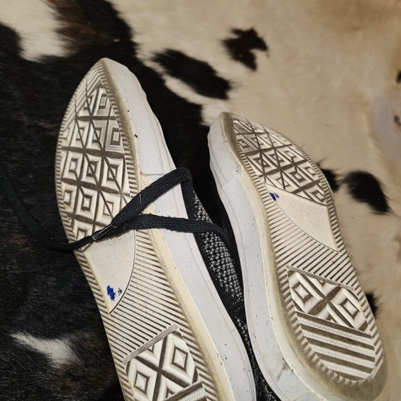 Converse Black and Gray Knit Sneakers - Picture 4 of 5